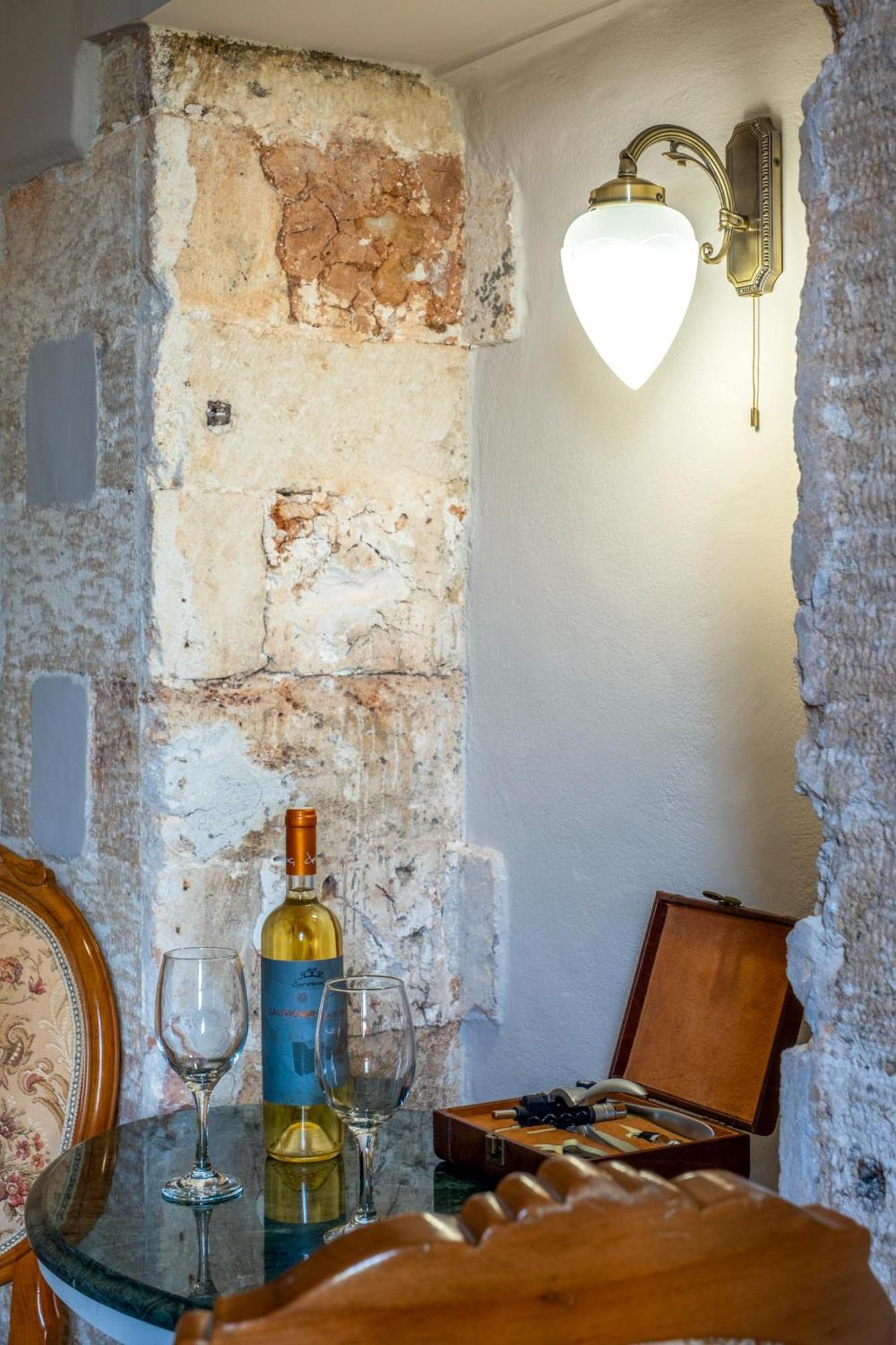 Santa Elena Boutique Rooms Chrissi Akti Chania Exterior foto